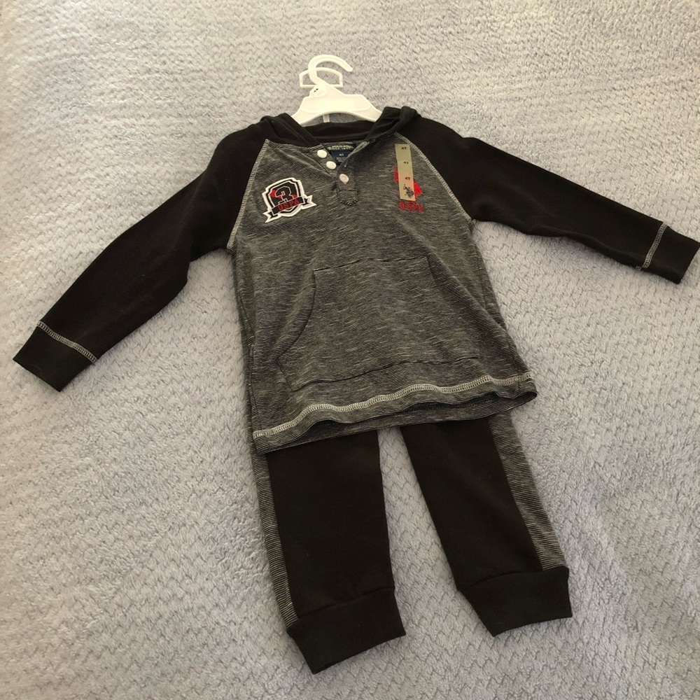 US Polo Assn Boys Jogging Suit Sz 4T